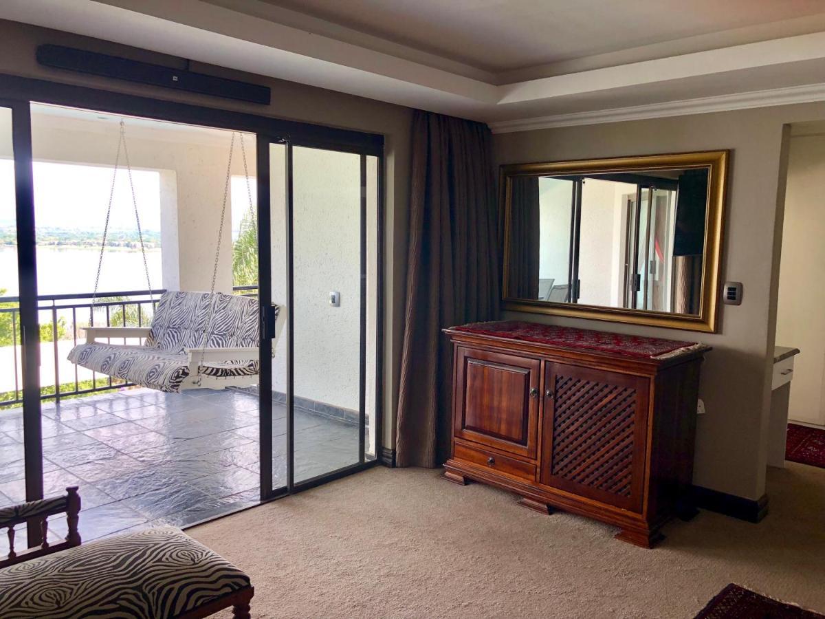 Kosmos Lodge Hartbeespoort Eksteriør bilde