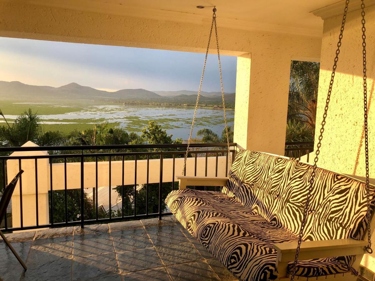 Kosmos Lodge Hartbeespoort Eksteriør bilde