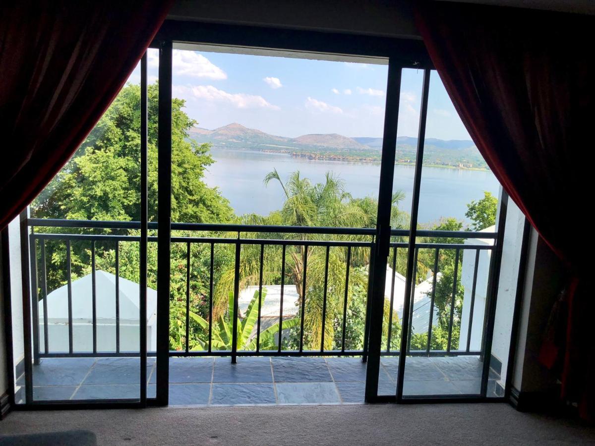 Kosmos Lodge Hartbeespoort Eksteriør bilde