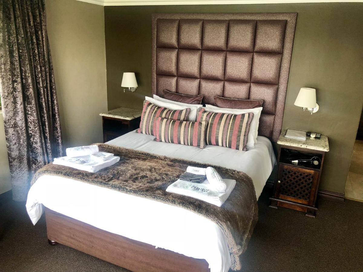 Kosmos Lodge Hartbeespoort Eksteriør bilde
