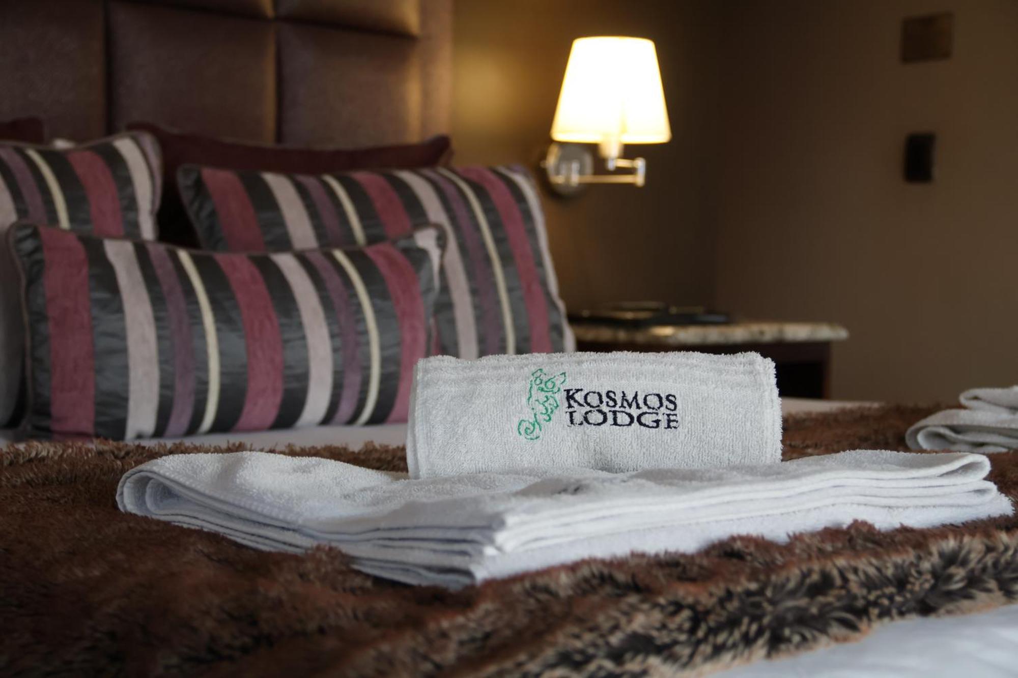 Kosmos Lodge Hartbeespoort Eksteriør bilde