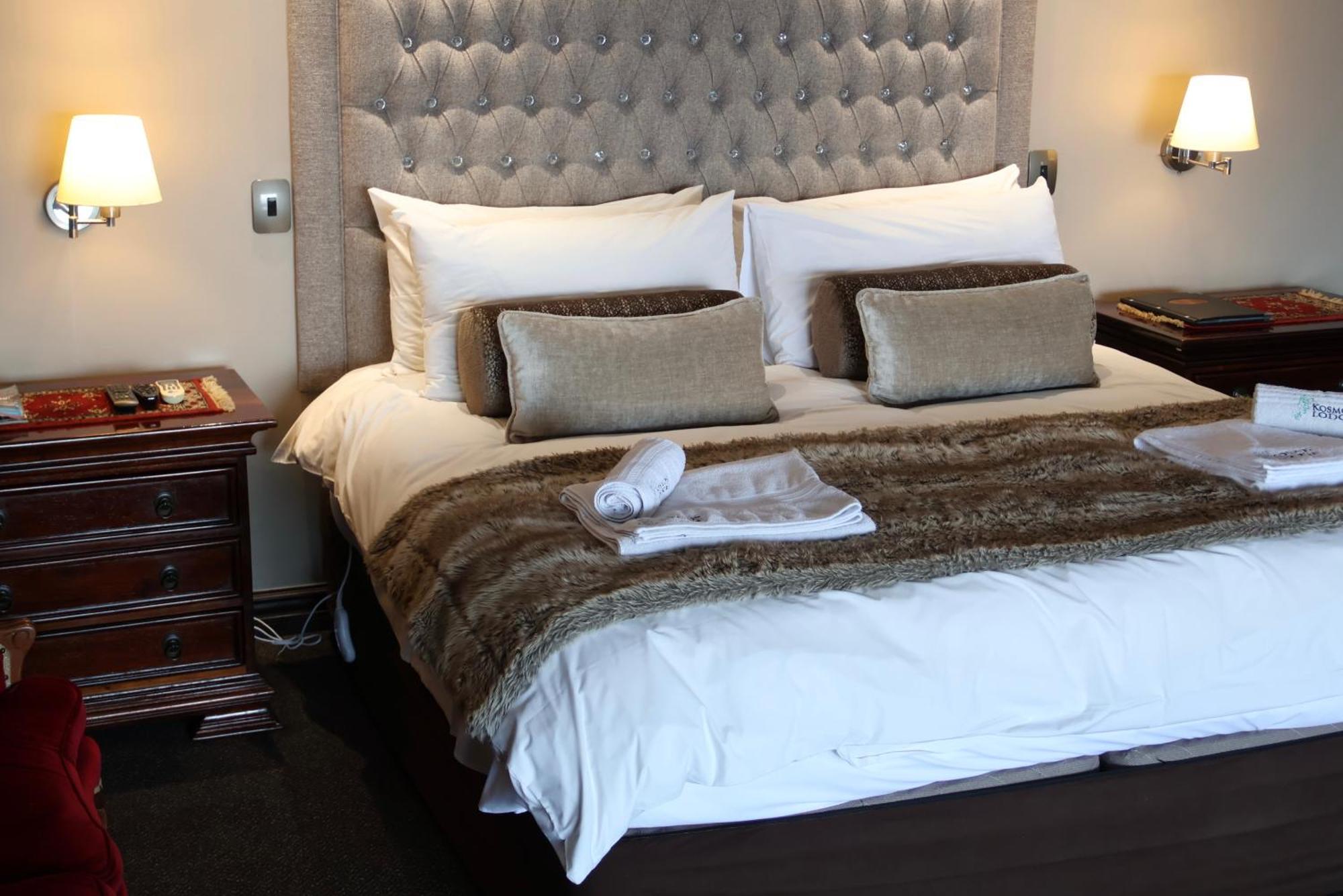 Kosmos Lodge Hartbeespoort Eksteriør bilde